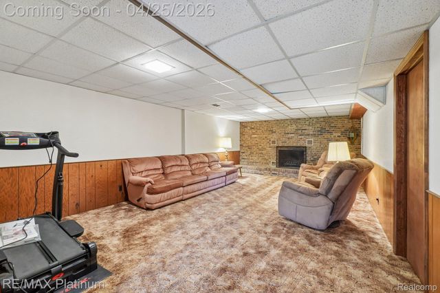 555 Crawford Farm Lane, Milford Charter Township, MI 48380