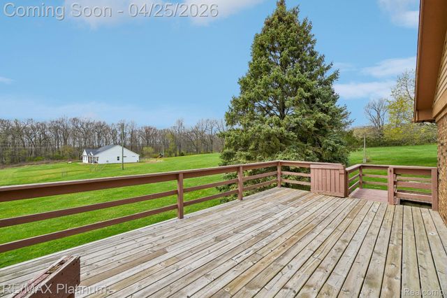 555 Crawford Farm Lane, Milford Charter Township, MI 48380