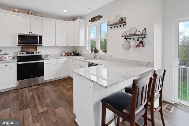 58 GLENNA DR, Delta, PA 17314