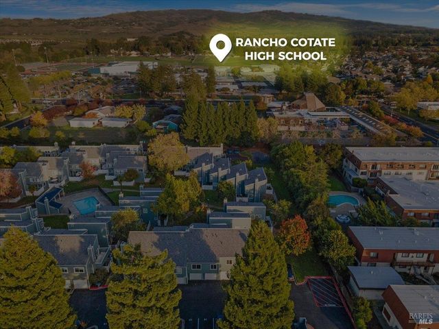 6838 Avenida Cala, Rohnert Park, CA 94928