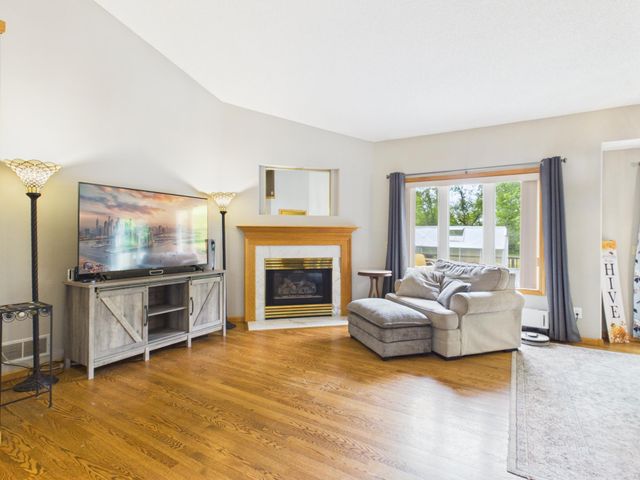 2950 241st Avenue NW, Saint Francis, MN 55070