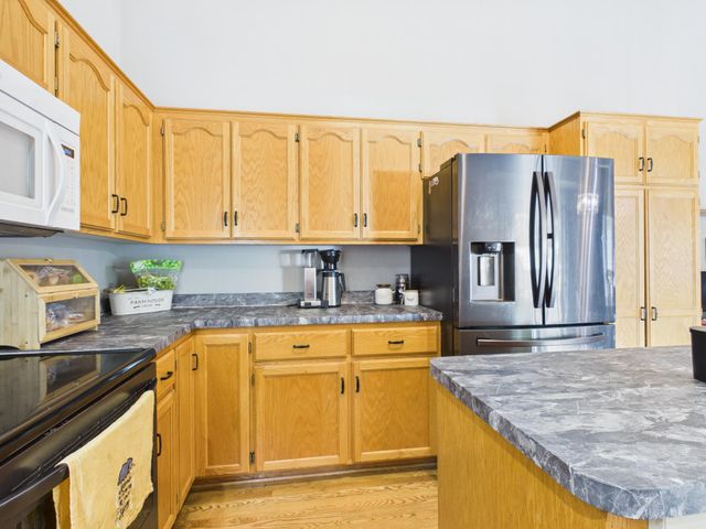 2950 241st Avenue NW, Saint Francis, MN 55070