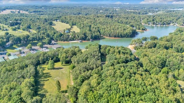 981 Bremble DR, Moneta, VA 24121