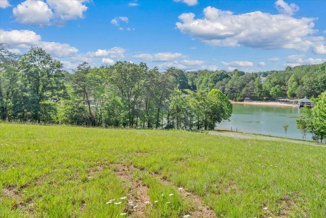 981 Bremble DR, Moneta, VA 24121