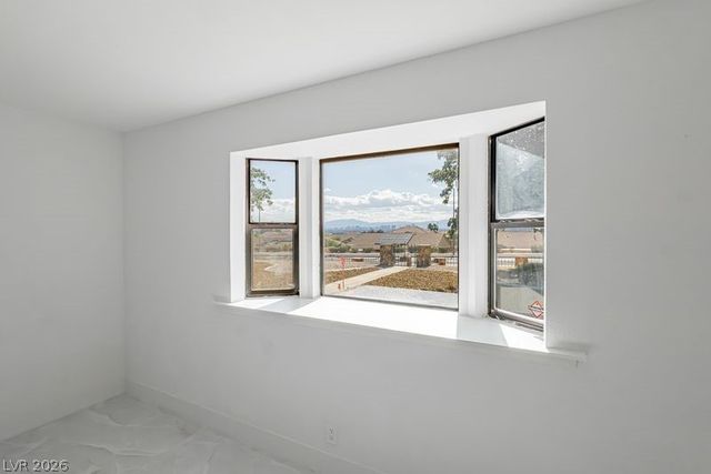 706 North Hollywood Boulevard, Las Vegas, NV 89110