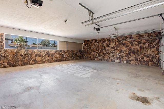 706 North Hollywood Boulevard, Las Vegas, NV 89110