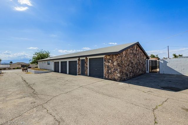 706 North Hollywood Boulevard, Las Vegas, NV 89110