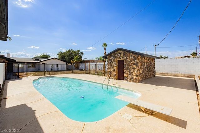 706 North Hollywood Boulevard, Las Vegas, NV 89110