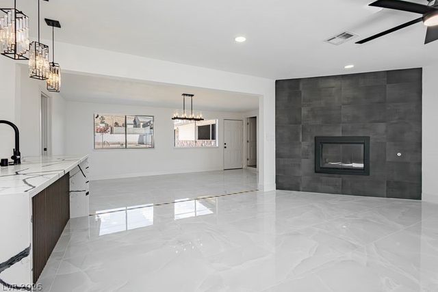 706 North Hollywood Boulevard, Las Vegas, NV 89110