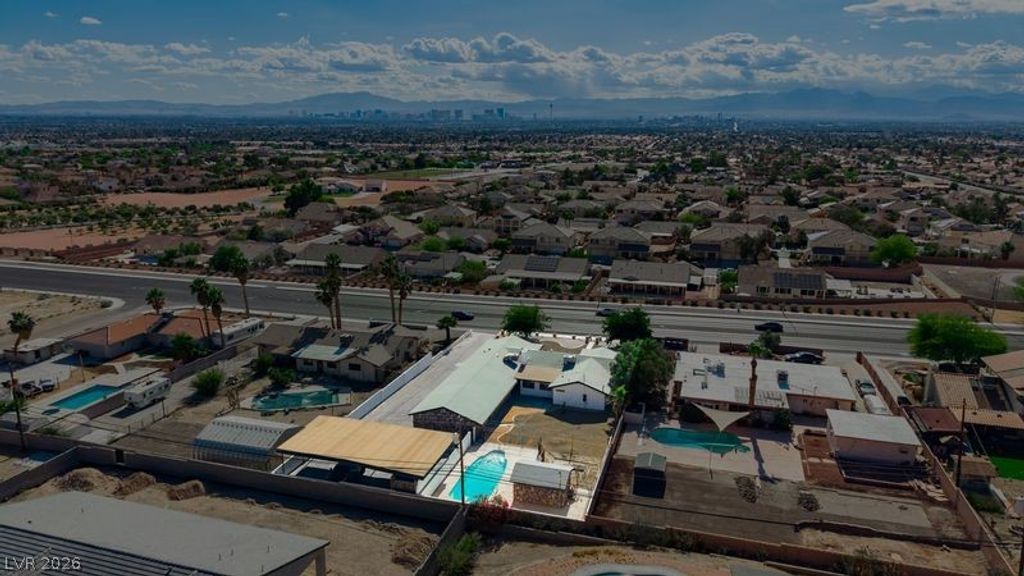 706 North Hollywood Boulevard, Las Vegas, NV 89110