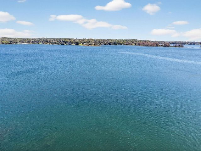 1535 SUNSET CIRCLE, Mount Dora, FL 32757