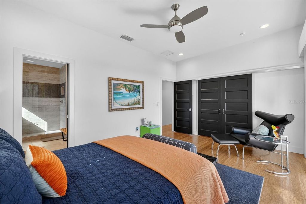 Image 30 of property listing at 1535 SUNSET CIRCLE, Mount Dora, FL 32757