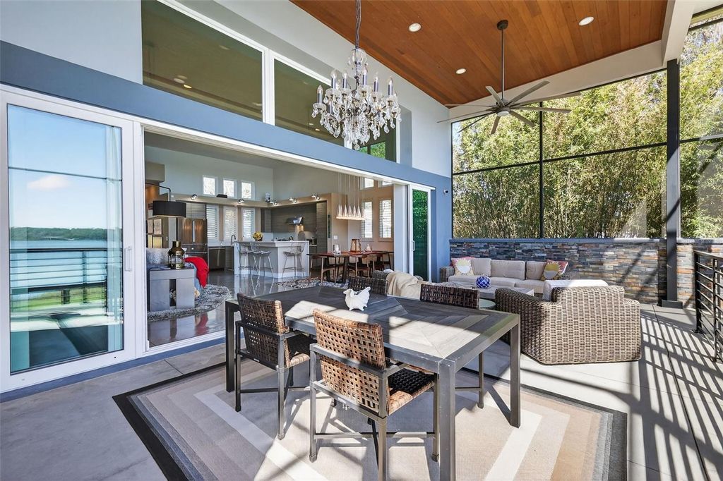 Image 38 of property listing at 1535 SUNSET CIRCLE, Mount Dora, FL 32757