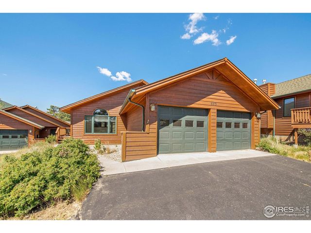 683 Cedar Ridge Cir, Estes Park, CO 80517