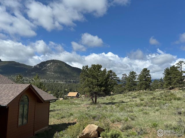 683 Cedar Ridge Cir, Estes Park, CO 80517