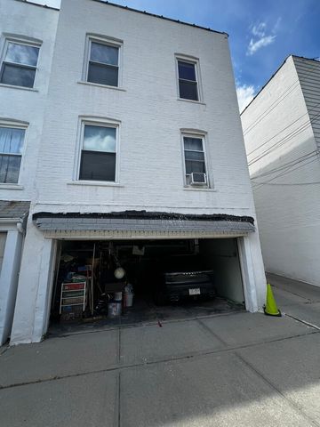 6659 COLONIAL Road, New York City, NY 11220