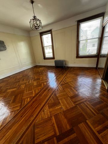6659 COLONIAL Road, New York City, NY 11220