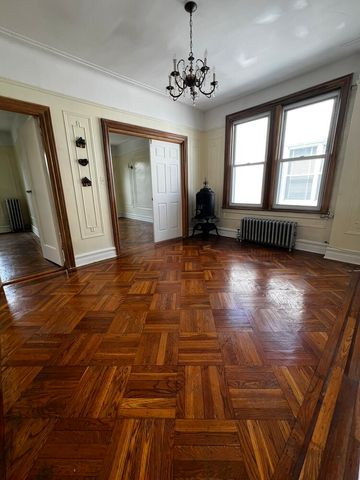 6659 COLONIAL Road, New York City, NY 11220