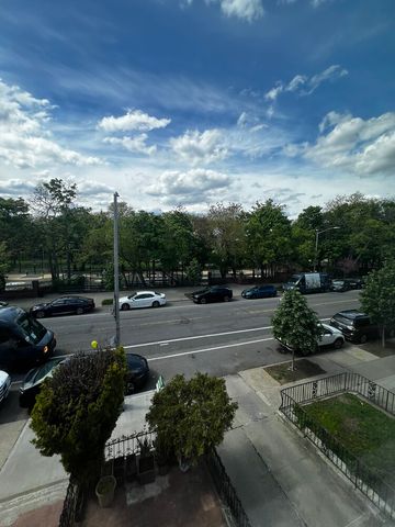 6659 COLONIAL Road, New York City, NY 11220