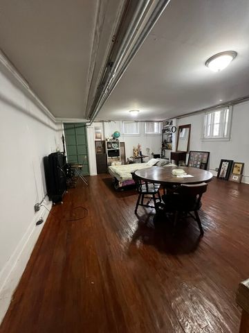 6659 COLONIAL Road, New York City, NY 11220