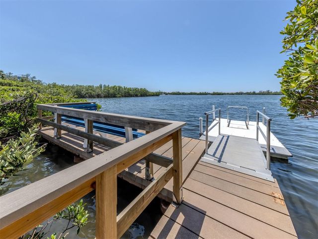 14021 BELLAGIO WAY 404, Osprey, FL 34229