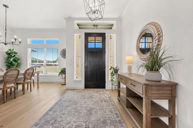 1110 Northcross DR, Salado, TX 76571