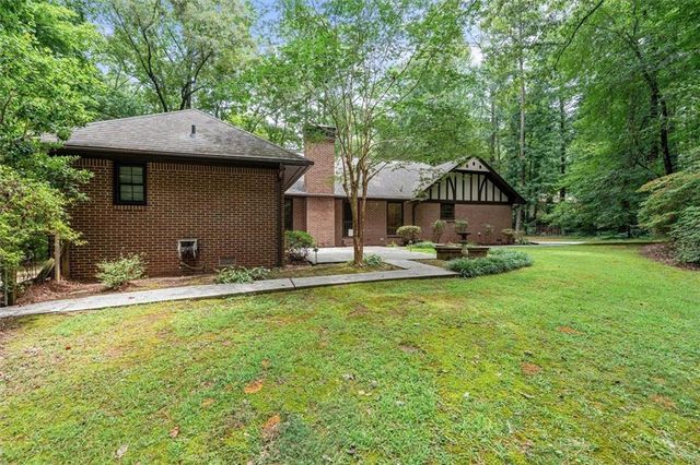 235 Devilla Court, Fayetteville, GA 30214