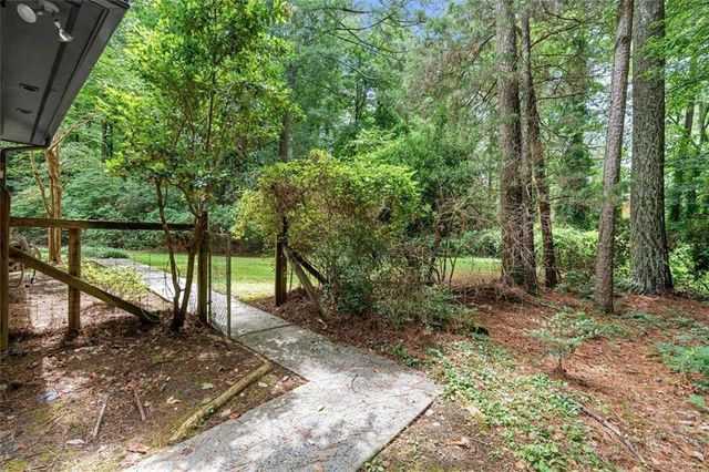 235 Devilla Court, Fayetteville, GA 30214