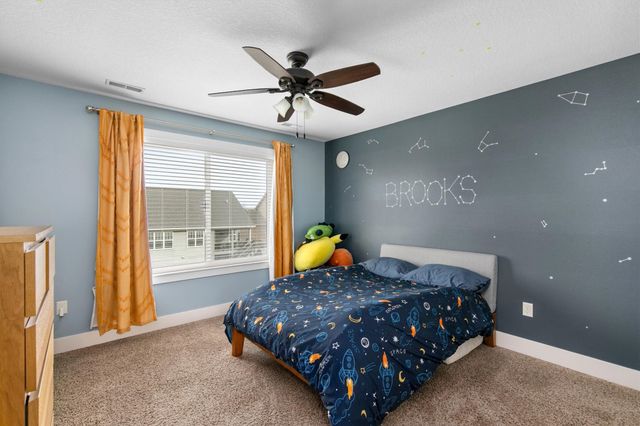 16513 Maple Street, Clive, IA 50325