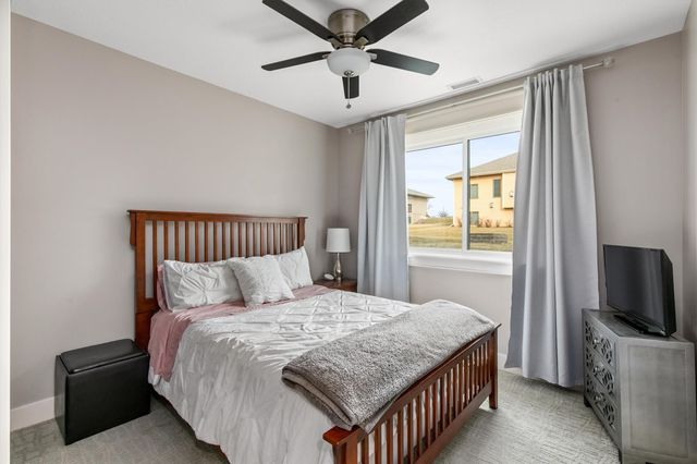 16513 Maple Street, Clive, IA 50325