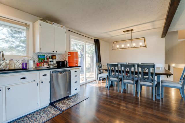 8201 N General Lee Way, Spokane, WA 99208