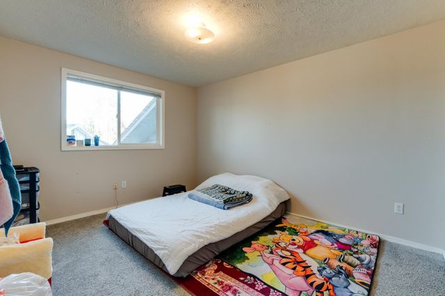 8201 N General Lee Way, Spokane, WA 99208