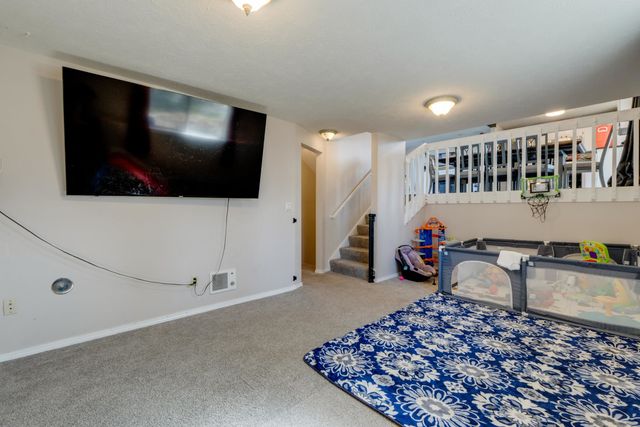 8201 N General Lee Way, Spokane, WA 99208