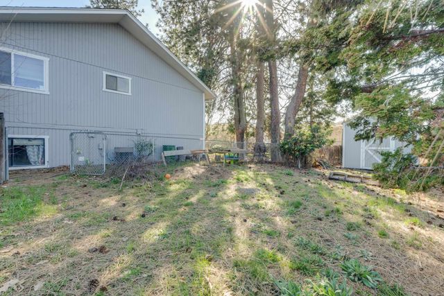 8201 N General Lee Way, Spokane, WA 99208