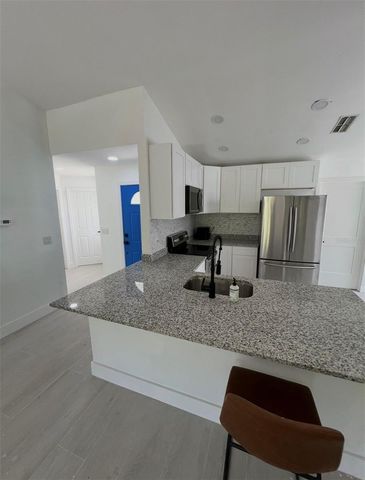 12824 DUNHILL DRIVE, Tampa, FL 33624