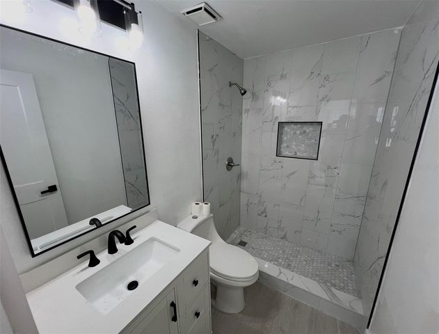 12824 DUNHILL DRIVE, Tampa, FL 33624