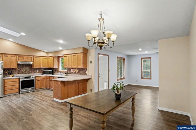 2030 Woodhaven Ct NW, Salem, OR 97304