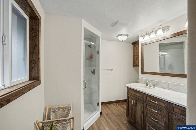 2030 Woodhaven Ct NW, Salem, OR 97304