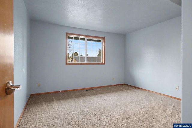 2030 Woodhaven Ct NW, Salem, OR 97304