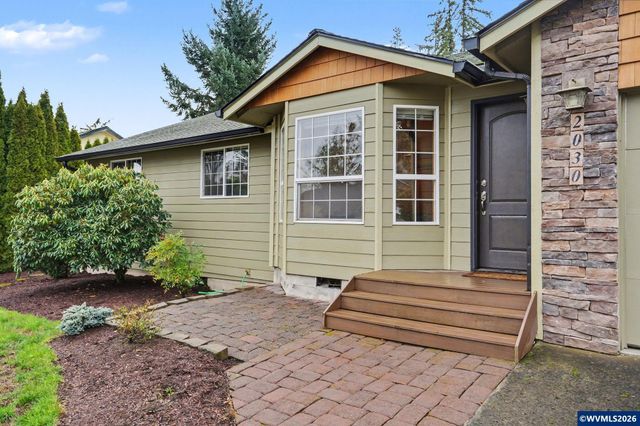 2030 Woodhaven Ct NW, Salem, OR 97304
