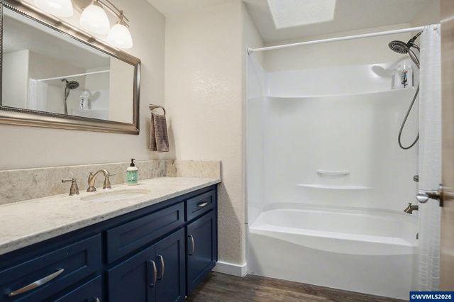 2030 Woodhaven Ct NW, Salem, OR 97304