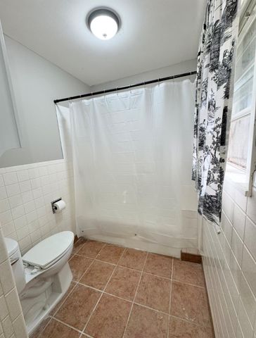 1225 Lake Terrace DR, Elgin, TX 78621