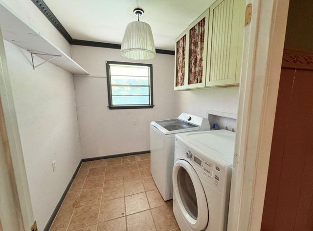 1225 Lake Terrace DR, Elgin, TX 78621