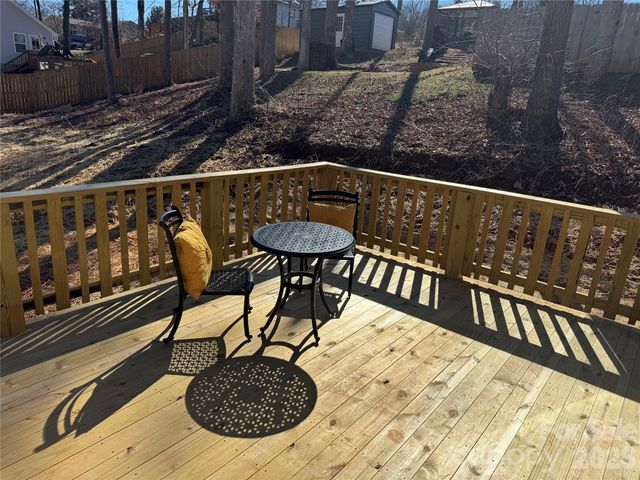 240 Parkland Drive, Forest City, NC 28043