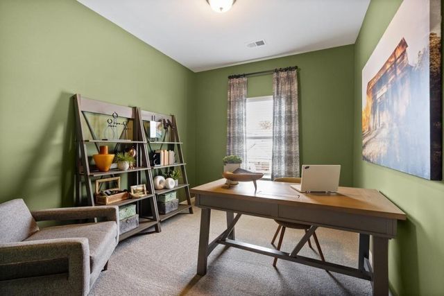 124 Sycamore Lane, Calhoun, GA 30701