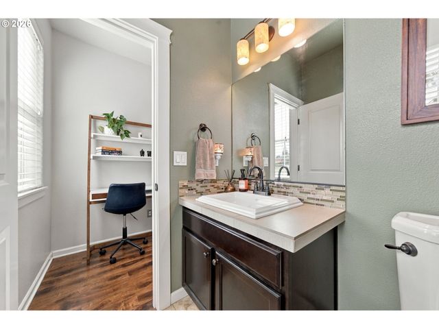 14031 TRAVELER Rd, Oregon City, OR 97045