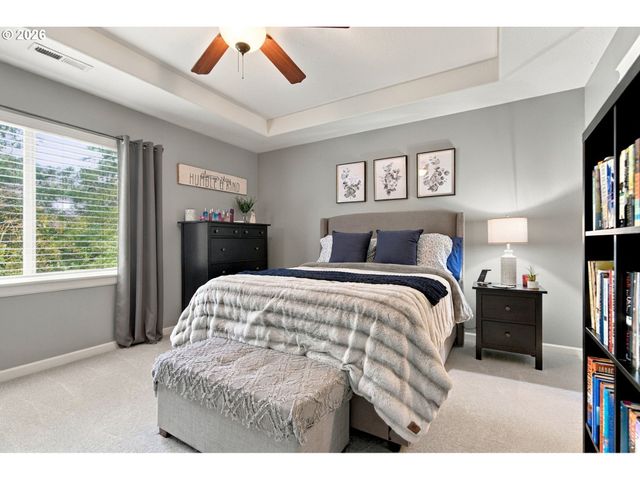 14031 TRAVELER Rd, Oregon City, OR 97045
