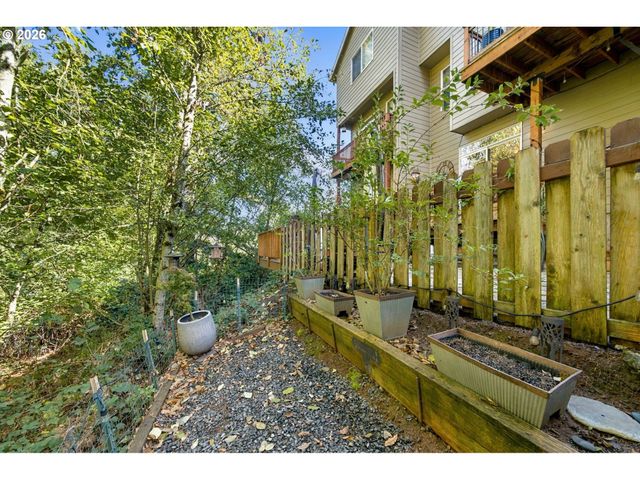 14031 TRAVELER Rd, Oregon City, OR 97045