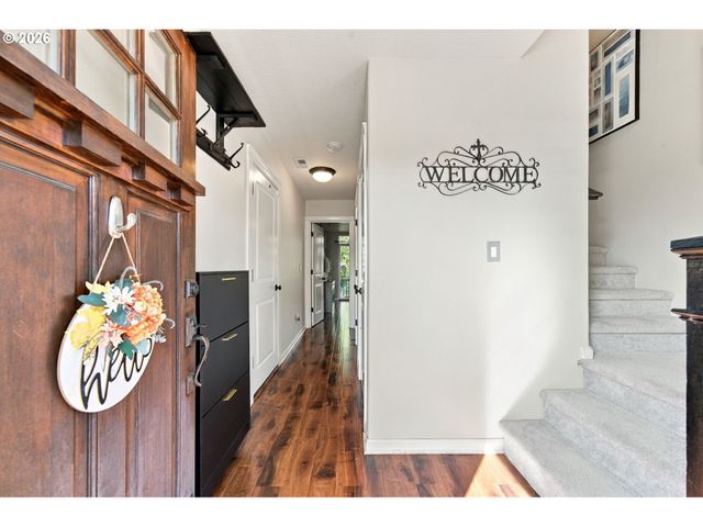 14031 TRAVELER Rd, Oregon City, OR 97045