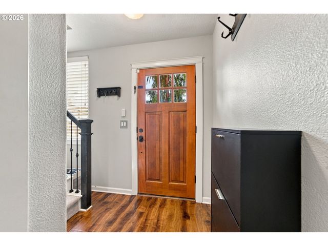 14031 TRAVELER Rd, Oregon City, OR 97045